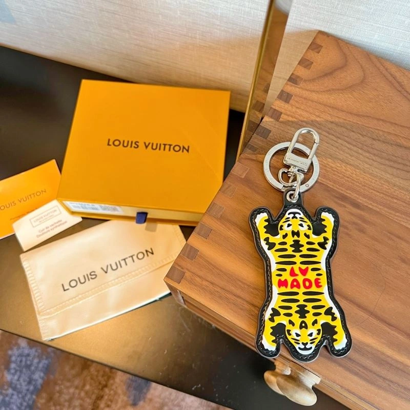 Louis Vuitton Keychains Sleek 267244