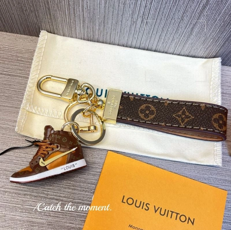 Louis Vuitton Keychains Affordable 267252