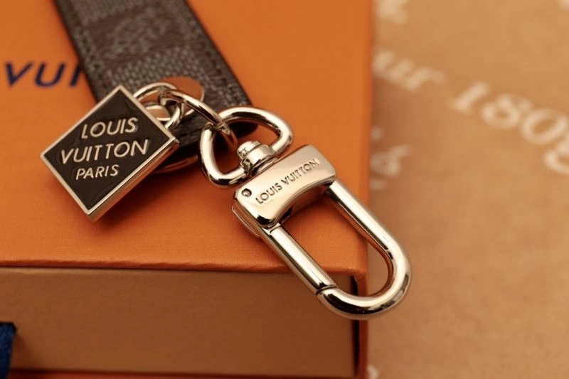 Louis Vuitton Keychains Attractive 267261