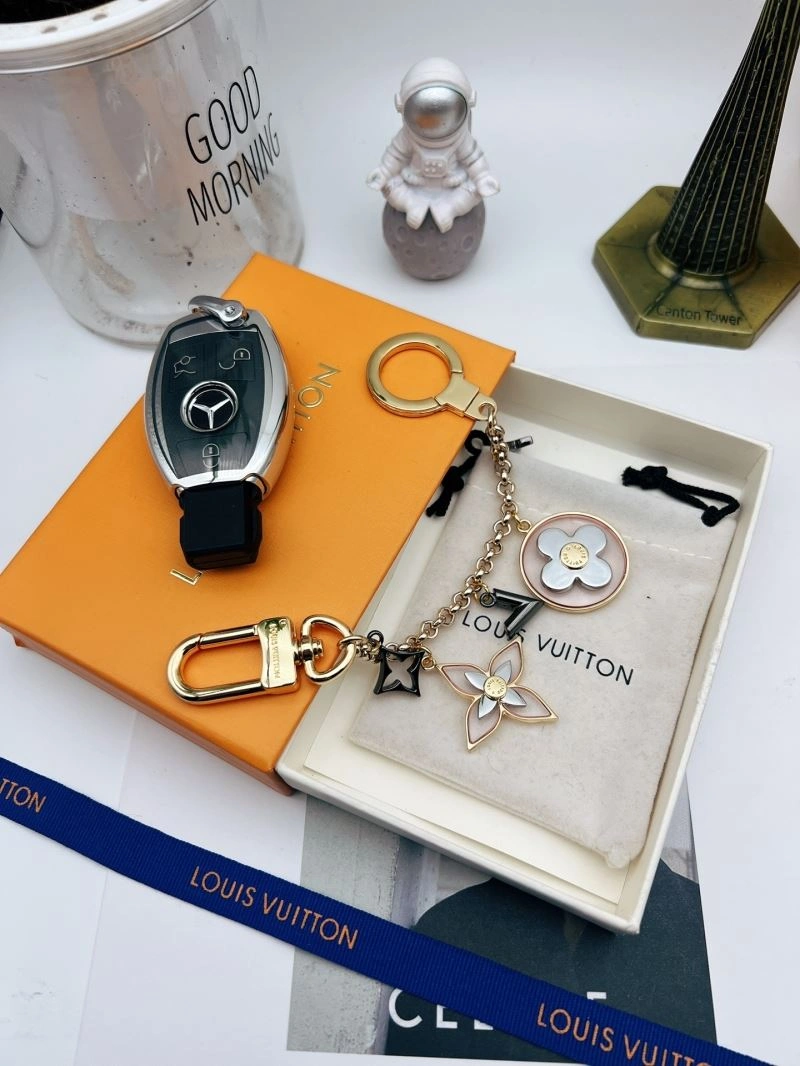 Louis Vuitton Keychains TimelessDesign 267214