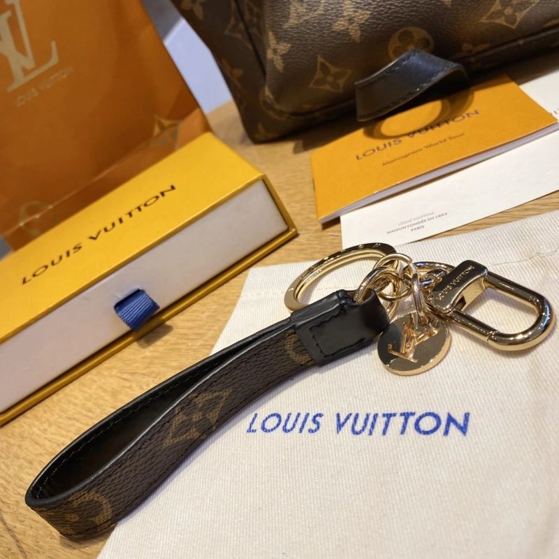 HighPerformance Louis Vuitton Keychains 267211