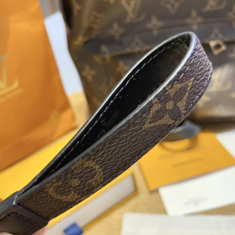 HighPerformance Louis Vuitton Keychains 267211