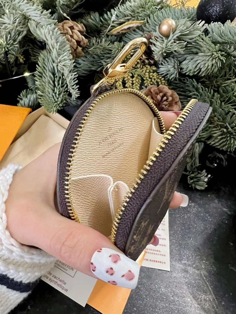 HighQuality Louis Vuitton Keychains 267220