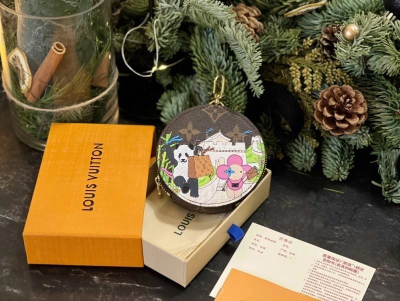 Louis Vuitton Keychains Modern 267190