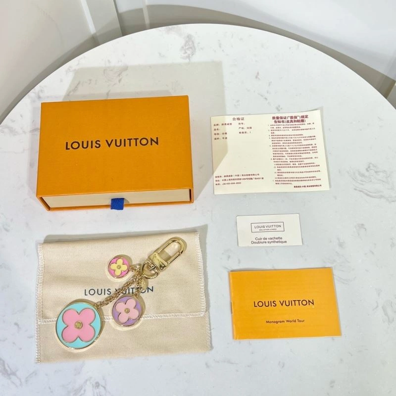 Louis Vuitton Keychains Chic 267204