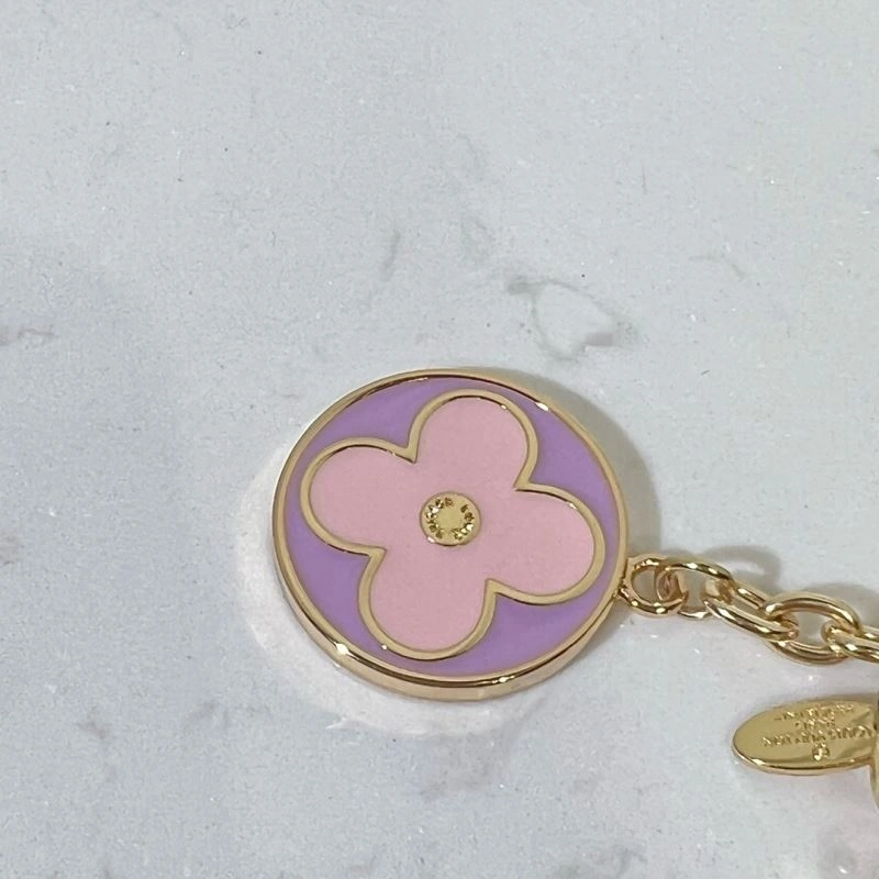 Louis Vuitton Keychains Chic 267204