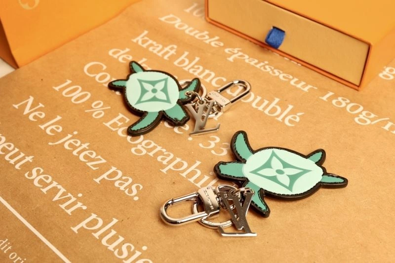 FlexibleFit Louis Vuitton Keychains 267181