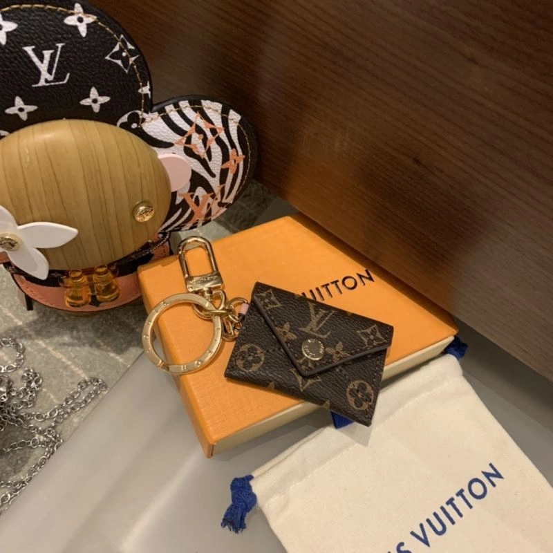 Stretchable Louis Vuitton Keychains 267155