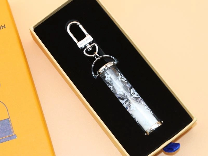 Sleek Louis Vuitton Keychains 267157