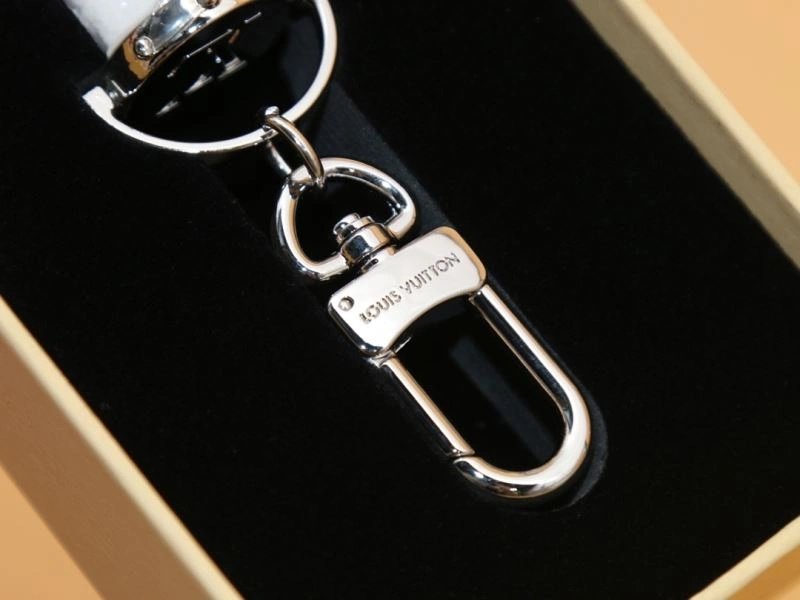 Sleek Louis Vuitton Keychains 267157