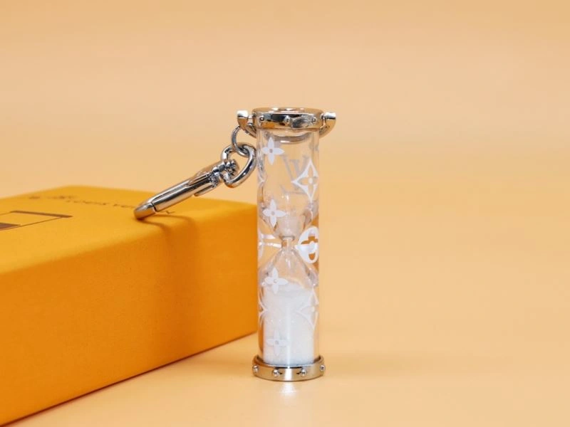 Sleek Louis Vuitton Keychains 267157