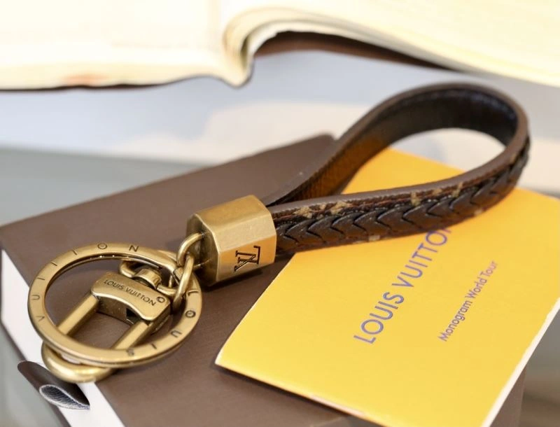 Casual Louis Vuitton Keychains 267150