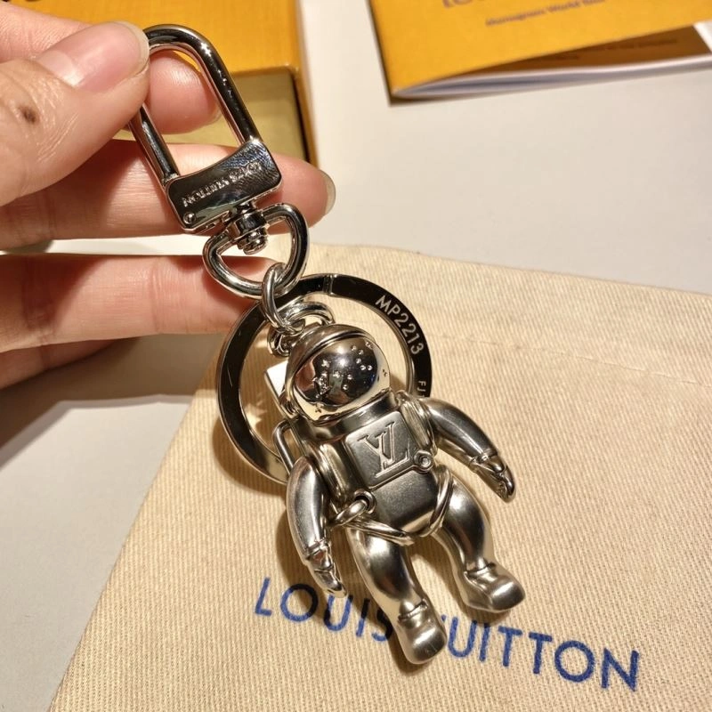 Refined Louis Vuitton Keychains 267175