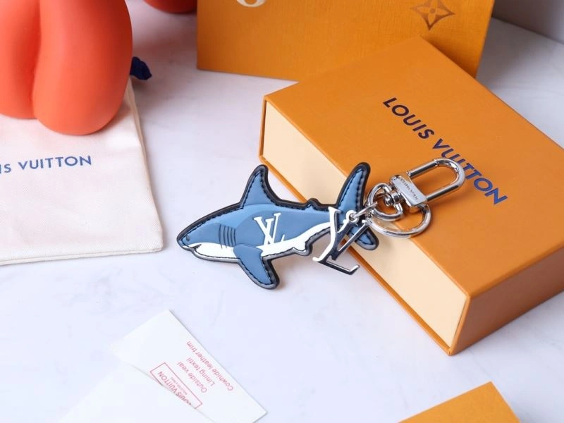 FashionForward Louis Vuitton Keychains 267144