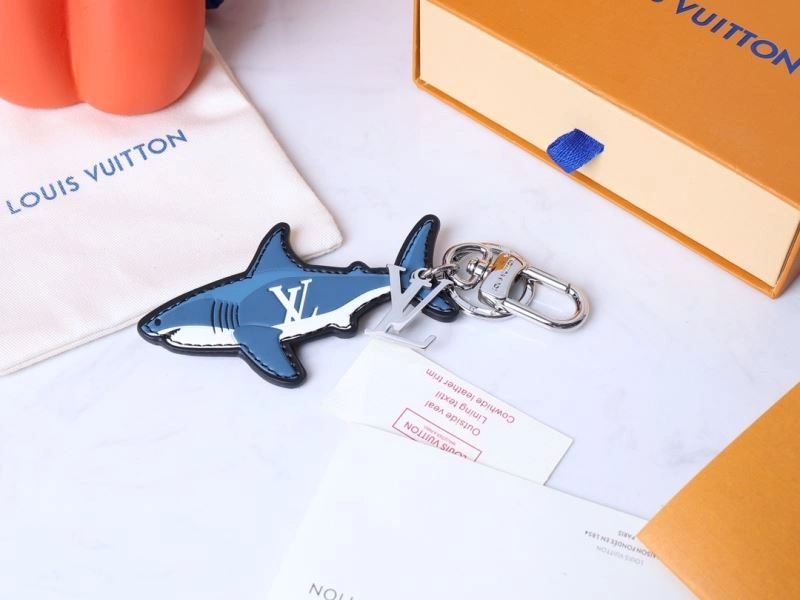 FashionForward Louis Vuitton Keychains 267144