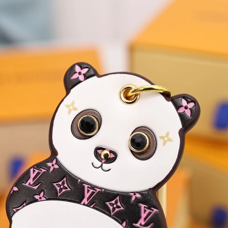 ModernLook Louis Vuitton Keychains 267119