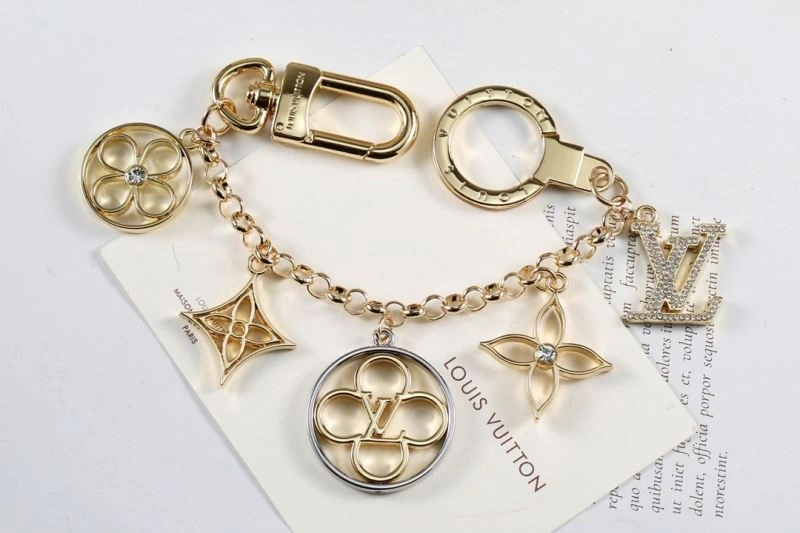 HighPerformance Louis Vuitton Keychains 267117