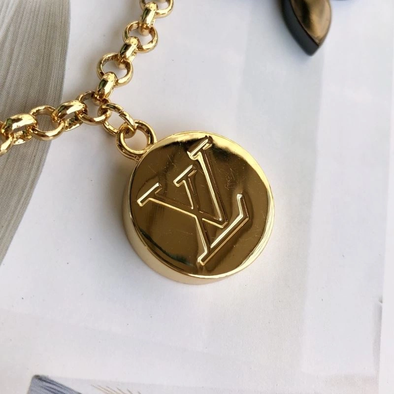 Louis Vuitton Keychains HighPerformance 267108
