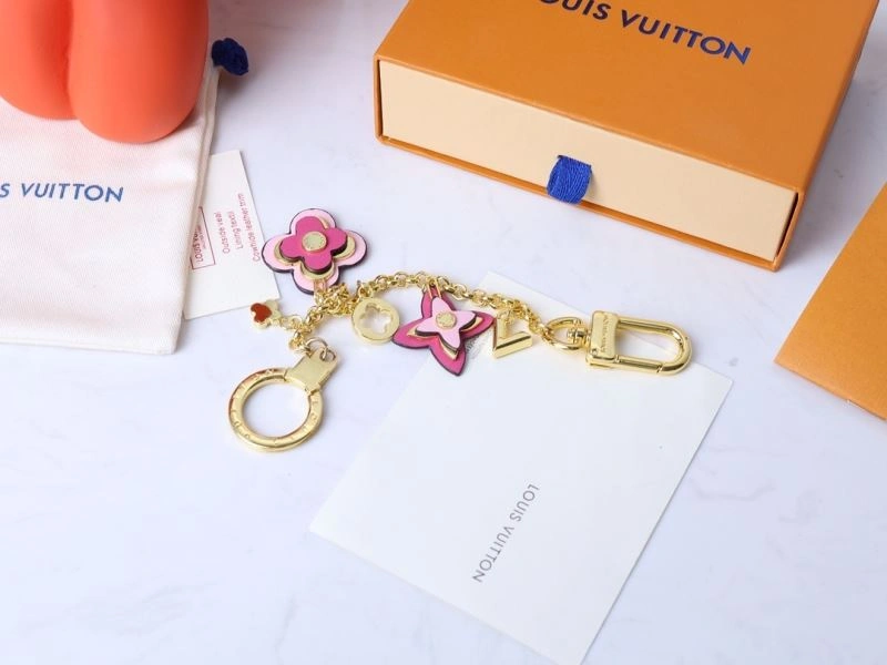 Louis Vuitton Keychains UrbanChic 267121