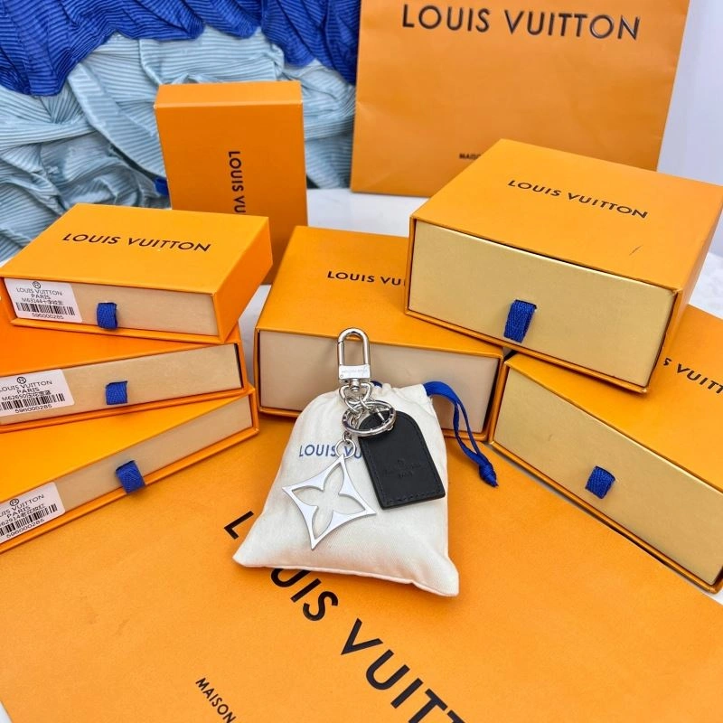 Louis Vuitton Keychains Breathable 267123