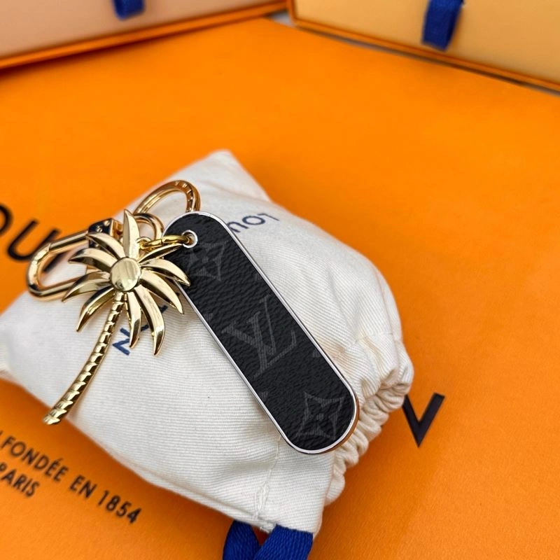 Louis Vuitton Keychains Attractive 267097