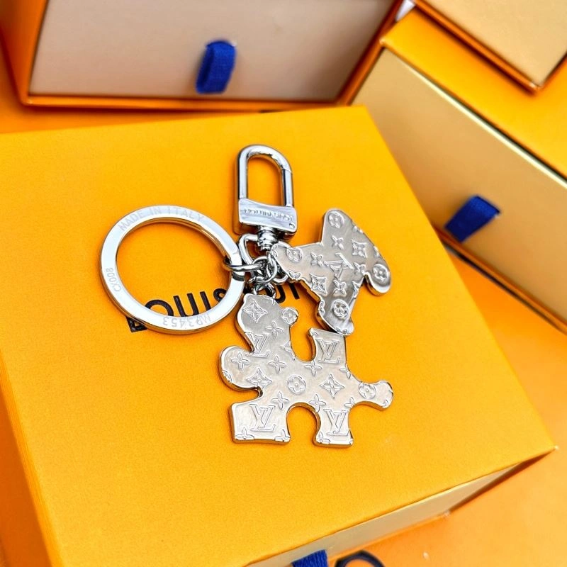 Versatile Louis Vuitton Keychains 267093