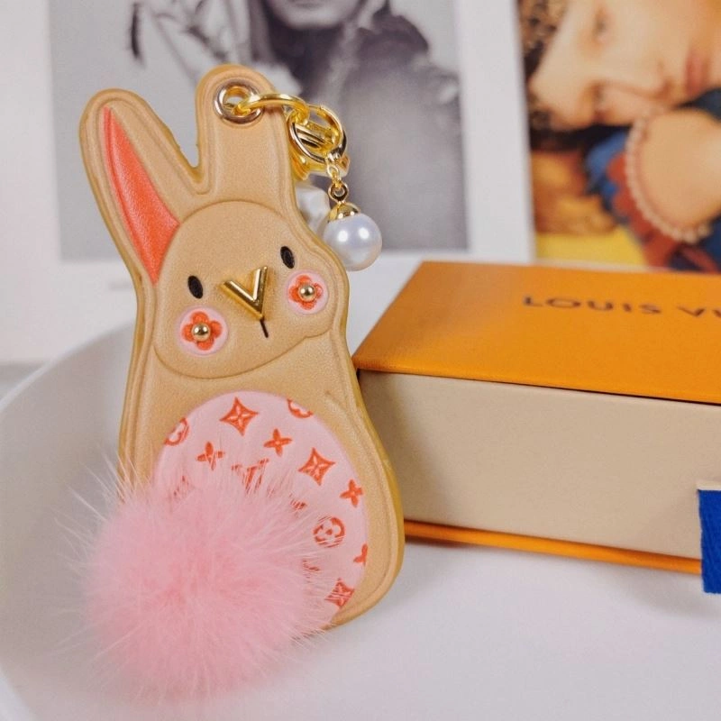Casual Louis Vuitton Keychains 267077