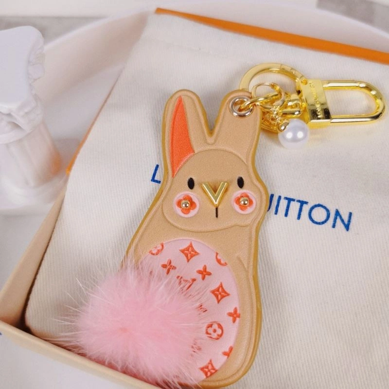 Casual Louis Vuitton Keychains 267077