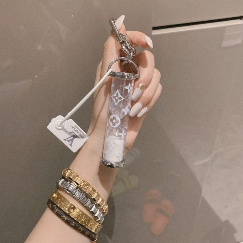 WaterResistant Louis Vuitton Keychains 267049