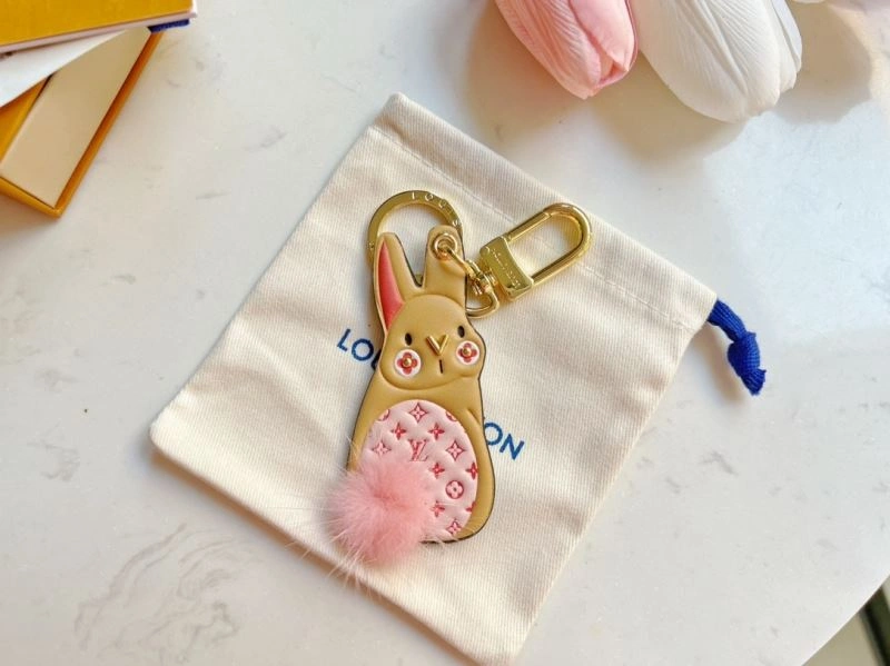 Neat Louis Vuitton Keychains 267036