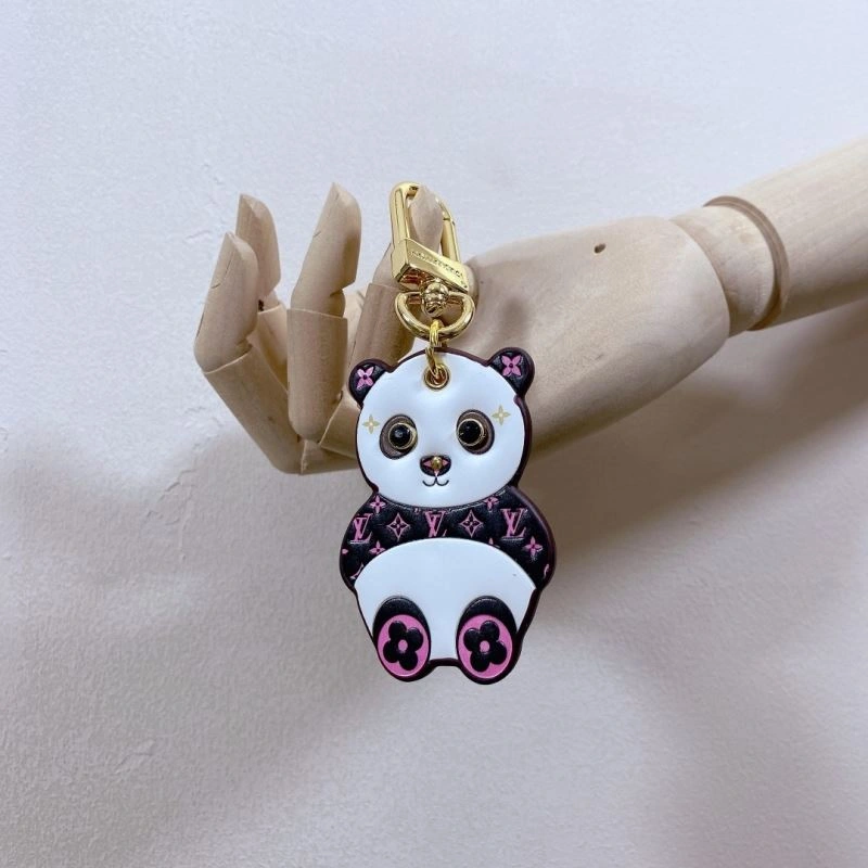 SmoothTexture Louis Vuitton Keychains 267044