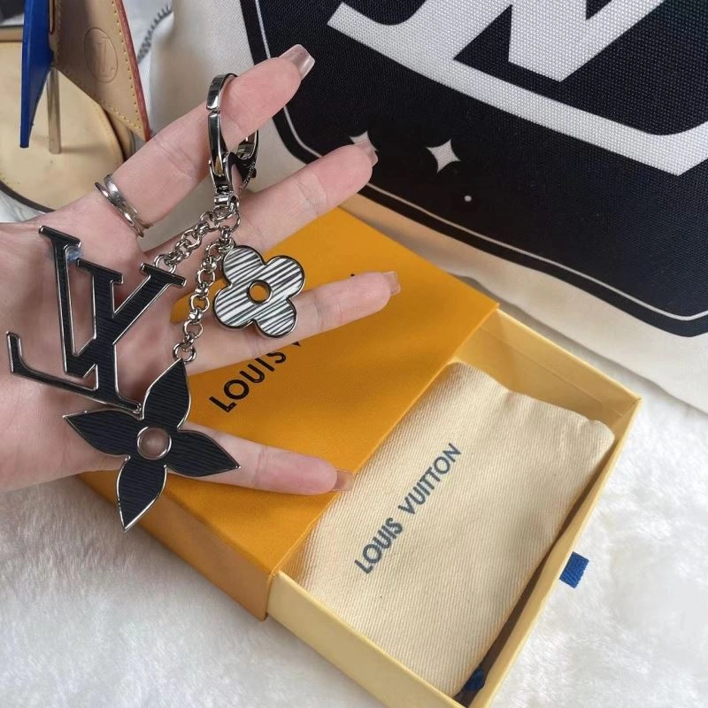 Louis Vuitton Keychains Functional 267061