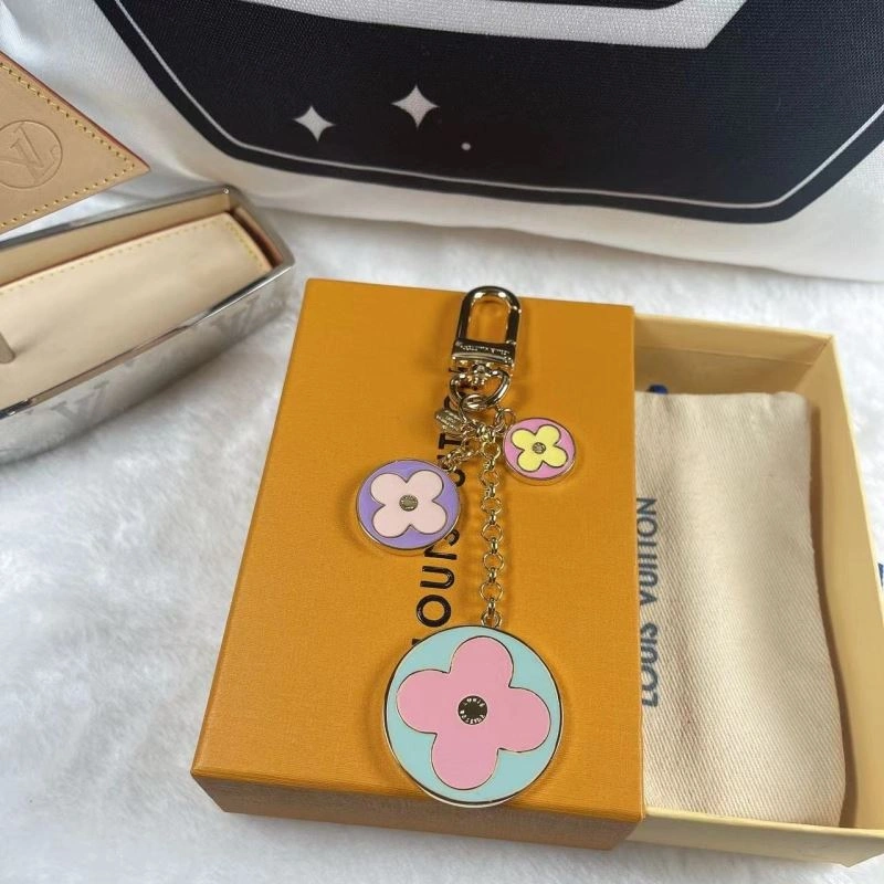 Supportive Louis Vuitton Keychains 267026