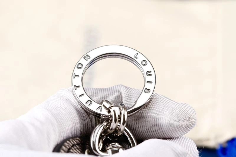 Affordable Louis Vuitton Keychains 267024