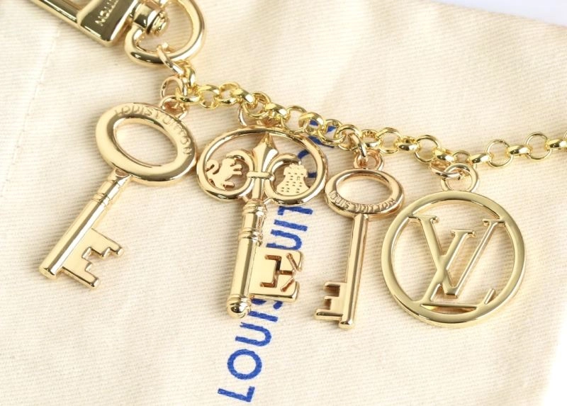 RelaxedFit Louis Vuitton Keychains 266999