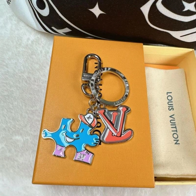 QuickDry Louis Vuitton Keychains 267008