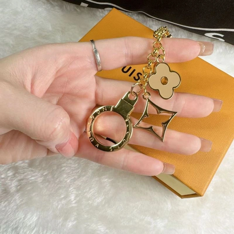 QuickDry Louis Vuitton Keychains 266997