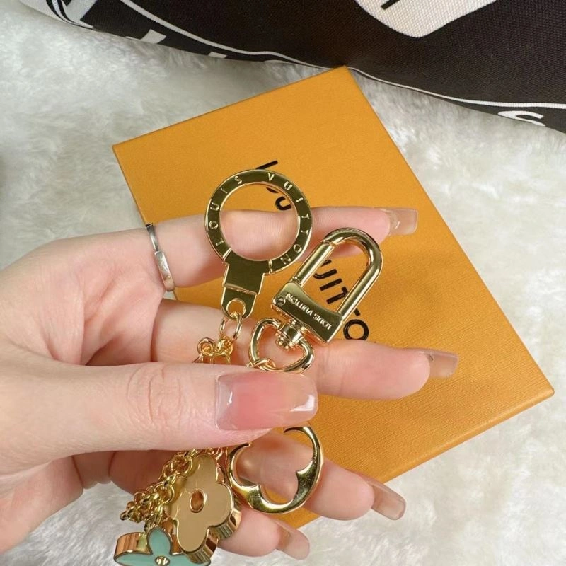 QuickDry Louis Vuitton Keychains 266997