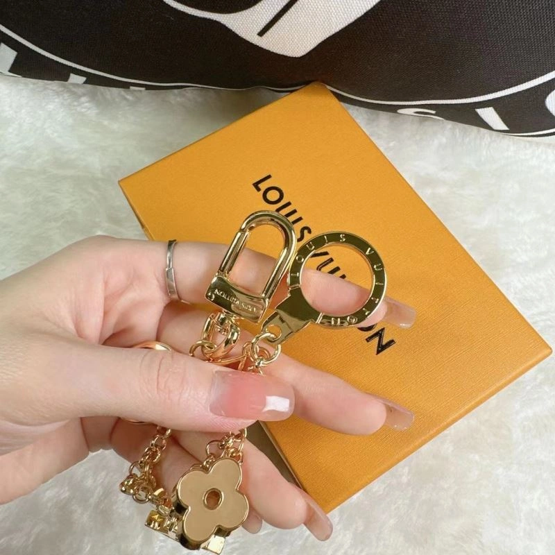 Supportive Louis Vuitton Keychains 266991