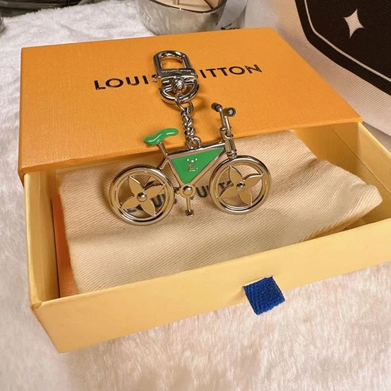 Louis Vuitton Keychains Bright 267020
