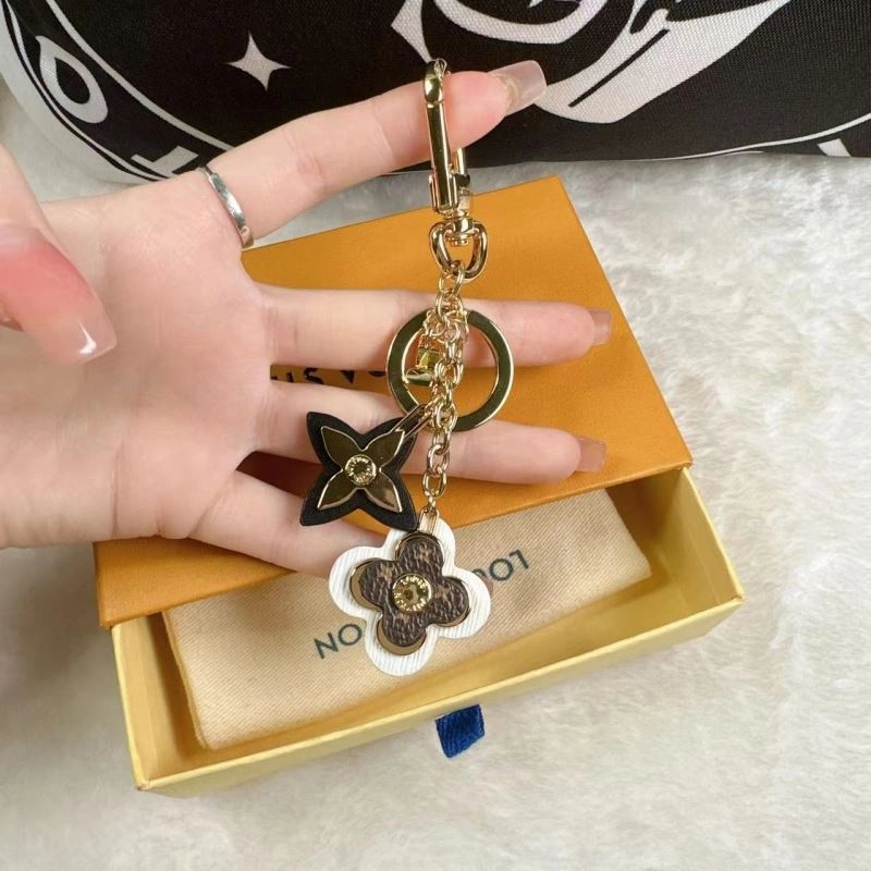 Stylish Louis Vuitton Keychains 267001