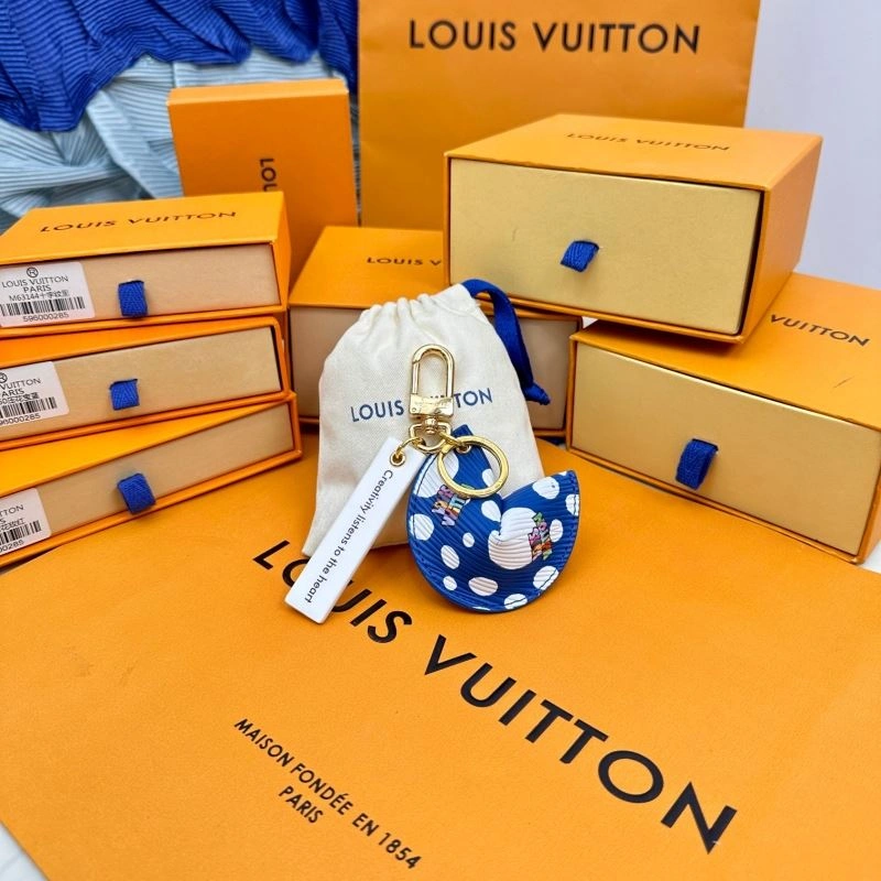 Neat Louis Vuitton Keychains 267009