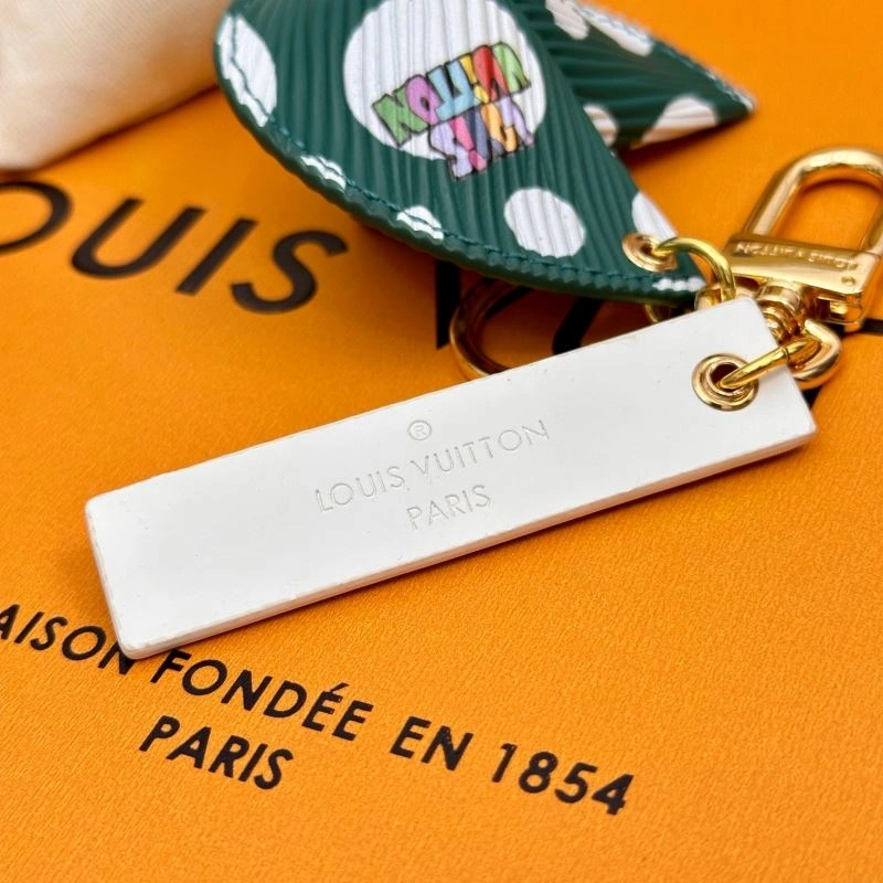 Stretchable Louis Vuitton Keychains 267018
