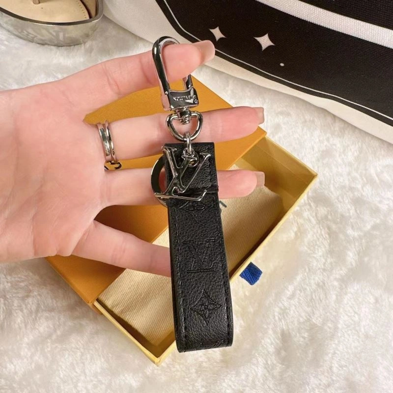 HighPerformance Louis Vuitton Keychains 266982