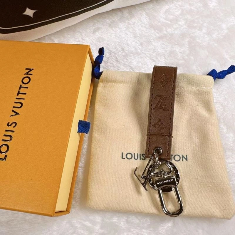 Effortless Louis Vuitton Keychains 266981
