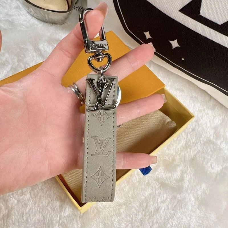 UrbanChic Louis Vuitton Keychains 266960