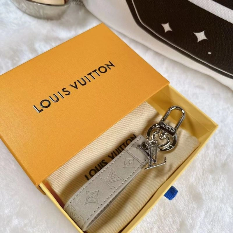 UrbanChic Louis Vuitton Keychains 266960