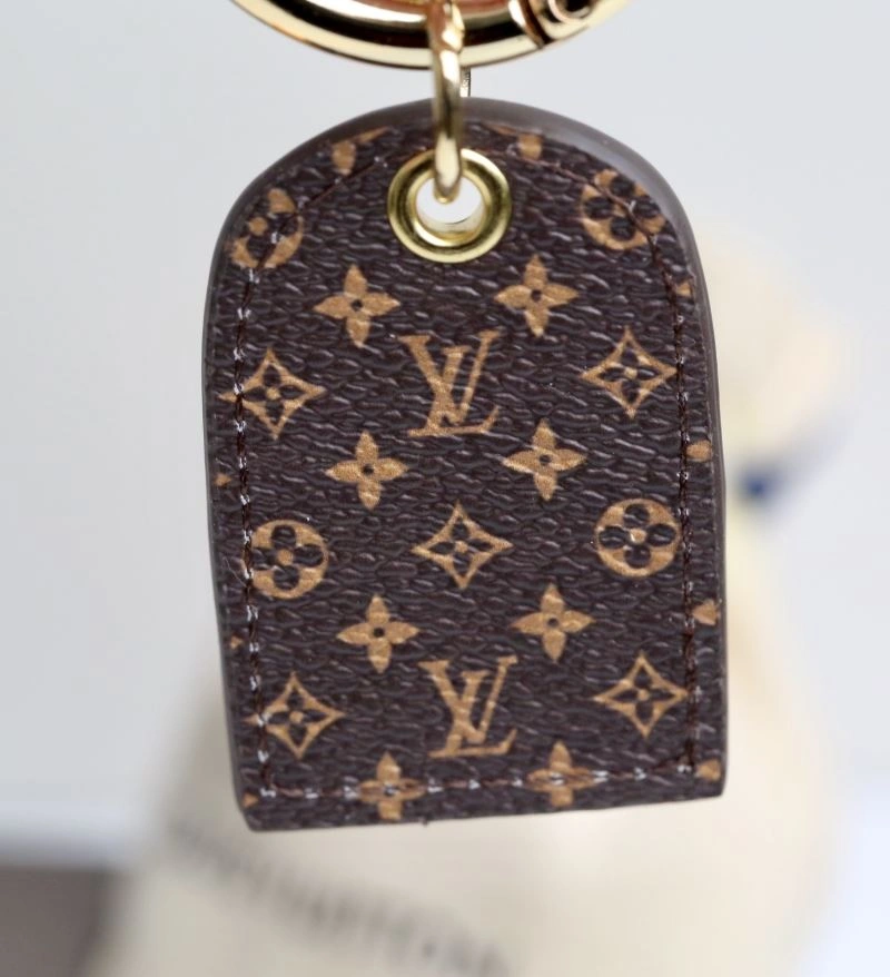 Sustainable Louis Vuitton Keychains 266953
