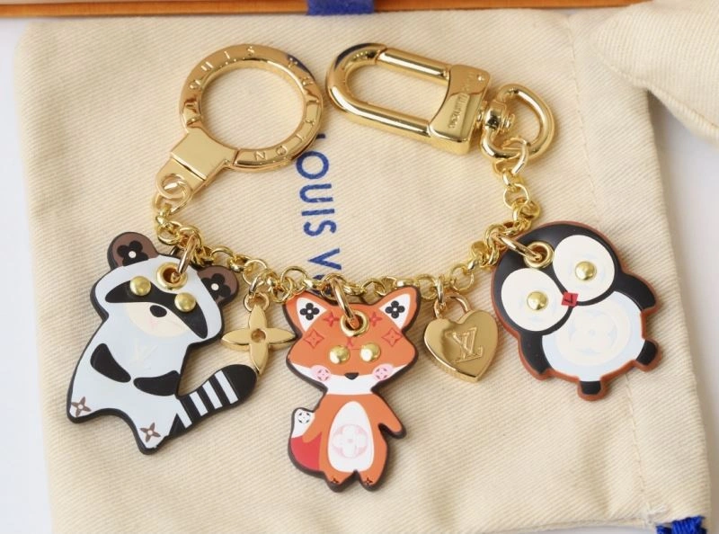 SmoothTexture Louis Vuitton Keychains 266969