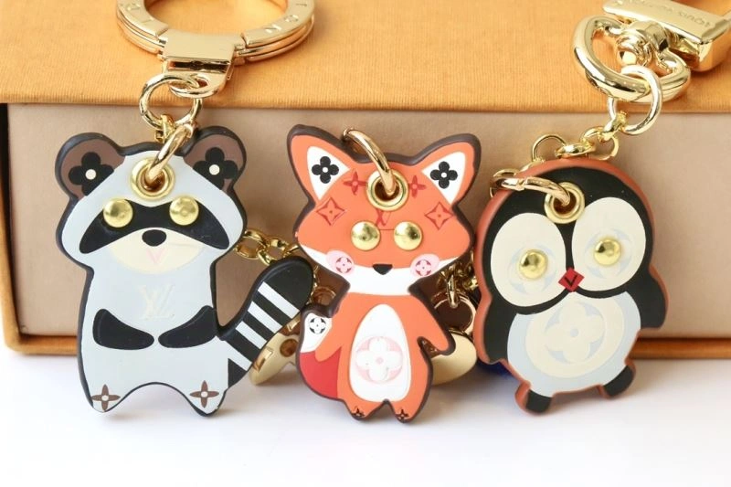 SmoothTexture Louis Vuitton Keychains 266969
